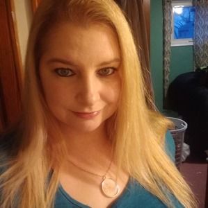 Meet your Posher, Chrissy